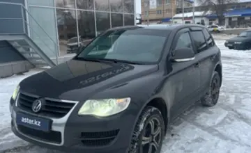 Volkswagen Touareg 2008 года за 5 000 000 тг. в Уральск фото 1