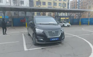 Hyundai Grand Starex 2018 года за 15 000 000 тг. в Алматы фото 2