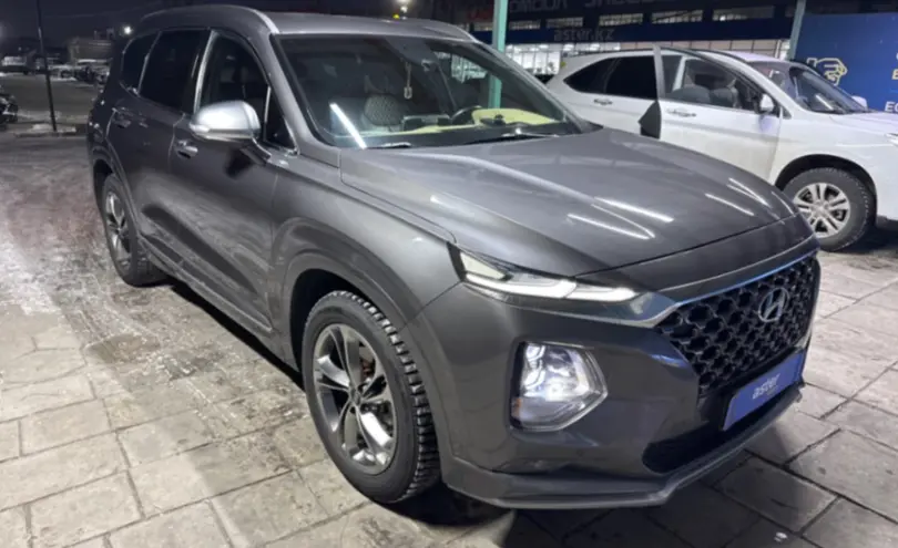 Hyundai Santa Fe 2019 года за 14 000 000 тг. в Талдыкорган фото 3