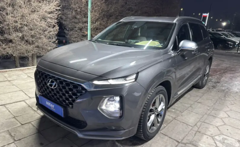 Hyundai Santa Fe 2019 года за 14 000 000 тг. в Талдыкорган