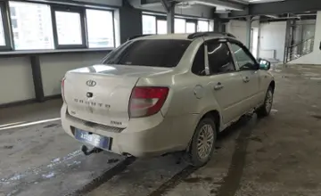 LADA (ВАЗ) Granta 2013 года за 1 900 000 тг. в Астана фото 3