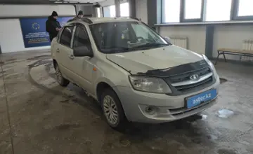LADA (ВАЗ) Granta 2013 года за 1 900 000 тг. в Астана фото 2