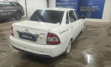 LADA (ВАЗ) Priora 2014 года за 3 200 000 тг. в Астана фото 3