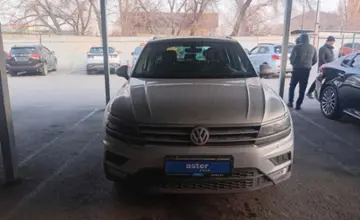 Volkswagen Tiguan 2017 года за 10 000 000 тг. в Алматы фото 2