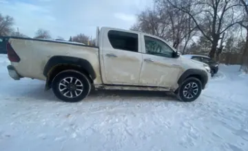 Toyota Hilux 2016 года за 11 700 000 тг. в Актобе фото 4