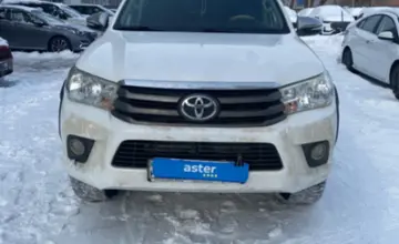 Toyota Hilux 2016 года за 11 700 000 тг. в Актобе фото 2