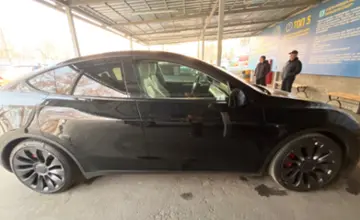 Tesla Model 3 2023 года за 16 800 000 тг. в Алматы фото 4