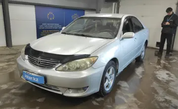 Toyota Camry 2004 года за 4 000 000 тг. в Астана фото 1