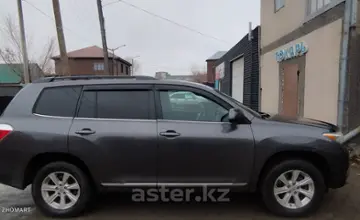 Toyota Highlander 2011 года за 10 500 000 тг. в Экибастуз фото 4