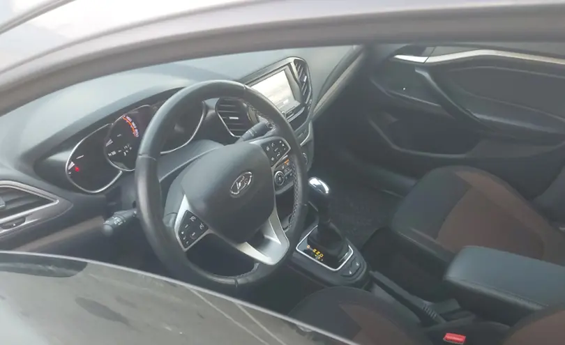 LADA (ВАЗ) Vesta 2020 года за 6 000 000 тг. в Алматы фото 5