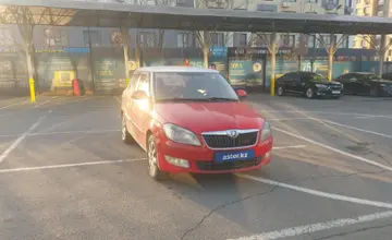 Skoda Fabia 2013 года за 3 000 000 тг. в Алматы фото 2