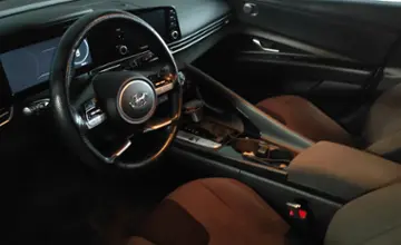 Hyundai Elantra 2022 года за 9 500 000 тг. в Астана фото 5