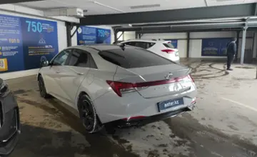 Hyundai Elantra 2022 года за 9 500 000 тг. в Астана фото 4