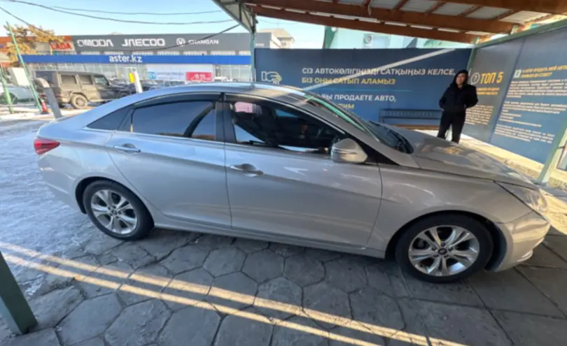 Hyundai Sonata 2011 года за 6 100 000 тг. в Талдыкорган фото 4