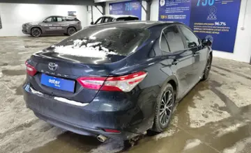 Toyota Camry 2018 года за 10 000 000 тг. в Астана фото 3