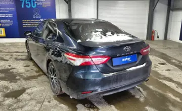Toyota Camry 2018 года за 10 000 000 тг. в Астана фото 4