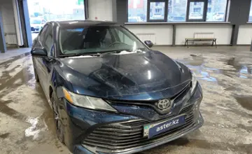 Toyota Camry 2018 года за 10 000 000 тг. в Астана фото 2