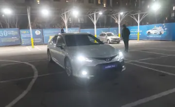 Toyota Camry 2022 года за 14 000 000 тг. в Алматы фото 2