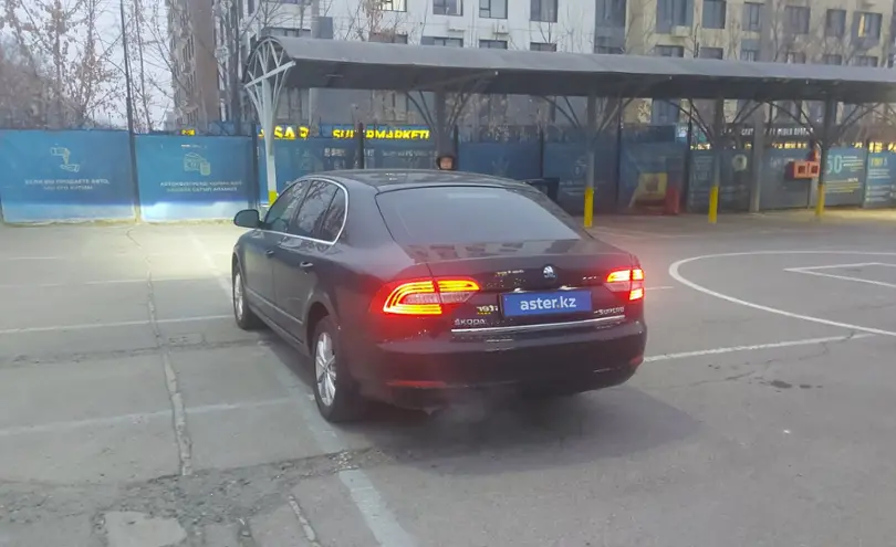 Skoda Superb 2015 года за 7 500 000 тг. в Алматы фото 4