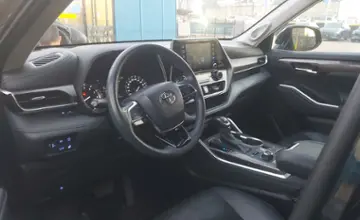 Toyota Highlander 2021 года за 24 000 000 тг. в Алматы фото 5