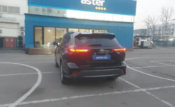 Toyota Highlander 2021 года за 24 000 000 тг. в Алматы фото 4
