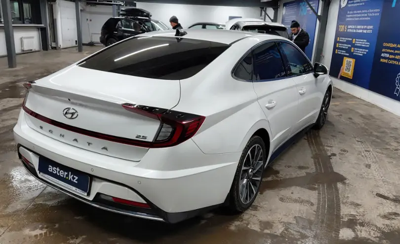 Hyundai Sonata 2022 года за 12 500 000 тг. в Астана фото 3