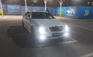 Mercedes-Benz C-Класс 1998 года за 3 500 000 тг. в Алматы фото 2