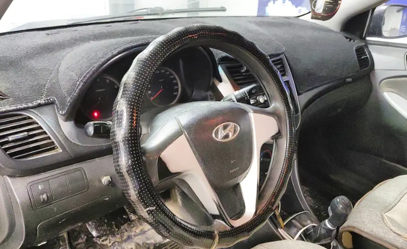 Hyundai Solaris 2012 года за 3 000 000 тг. в Астана фото 5