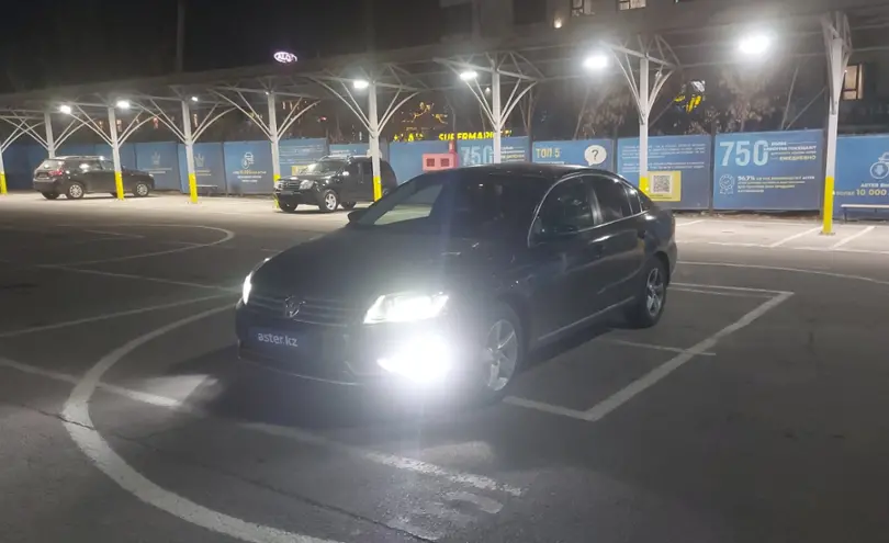 Volkswagen Passat 2013 года за 5 900 000 тг. в Алматы