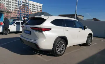 Toyota Highlander 2021 года за 30 000 000 тг. в Шымкент фото 3