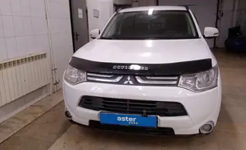 Mitsubishi Outlander 2013 года за 6 500 000 тг. в Актобе фото 2