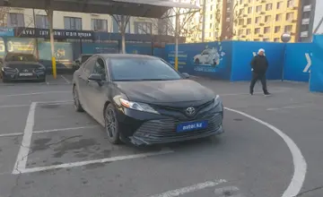 Toyota Camry 2020 года за 11 500 000 тг. в Алматы фото 2