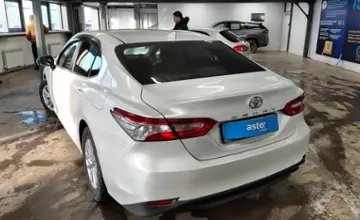Toyota Camry 2018 года за 12 500 000 тг. в Астана фото 4