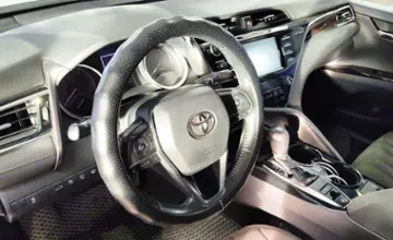 Toyota Camry 2018 года за 12 500 000 тг. в Астана фото 5