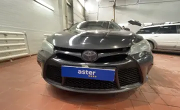 Toyota Camry 2016 года за 8 500 000 тг. в Астана фото 2