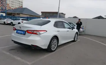 Toyota Camry 2019 года за 13 000 000 тг. в Шымкент фото 3