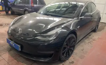 Tesla Model 3 2020 года за 15 000 000 тг. в Астана фото 1