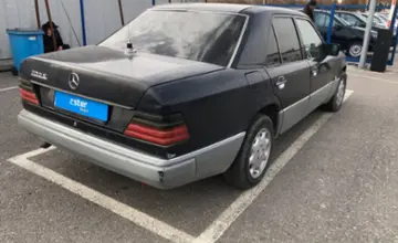 Mercedes-Benz W124 1992 года за 1 300 000 тг. в Шымкент