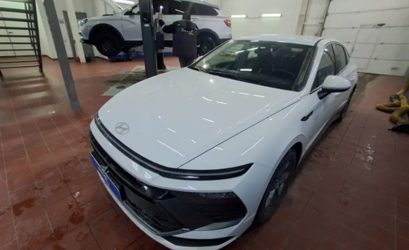 Hyundai Sonata 2024 года за 13 000 000 тг. в Астана