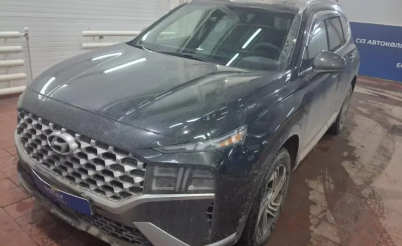 Hyundai Santa Fe 2021 года за 14 000 000 тг. в Астана