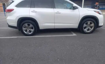 Toyota Highlander 2019 года за 18 500 000 тг. в Шымкент фото 4