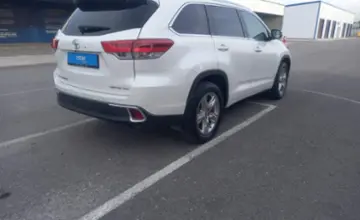 Toyota Highlander 2019 года за 18 500 000 тг. в Шымкент