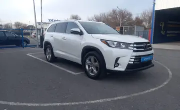 Toyota Highlander 2019 года за 18 500 000 тг. в Шымкент фото 3