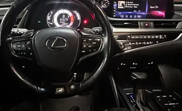 Lexus ES 2020 года за 25 000 000 тг. в Тараз