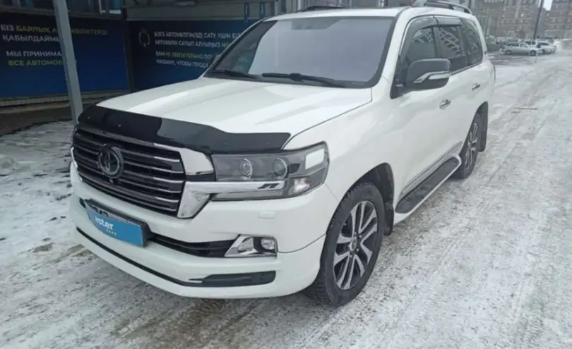 Toyota Land Cruiser 2018 года за 30 000 000 тг. в Караганда