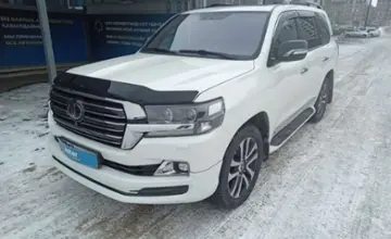 Toyota Land Cruiser 2018 года за 30 000 000 тг. в Караганда фото 1