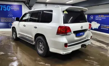Toyota Land Cruiser 2014 года за 16 000 000 тг. в Астана фото 4