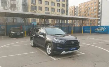 Toyota RAV4 2021 года за 11 000 000 тг. в Алматы фото 2