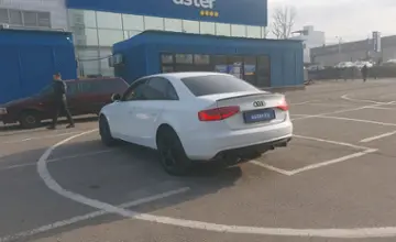 Audi A4 2013 года за 6 500 000 тг. в Алматы фото 4