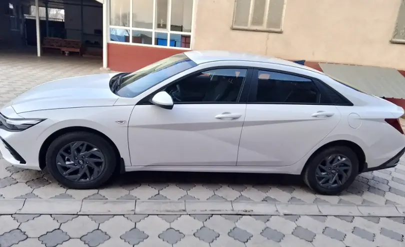Hyundai Elantra 2025 года за 10 700 000 тг. в Тараз